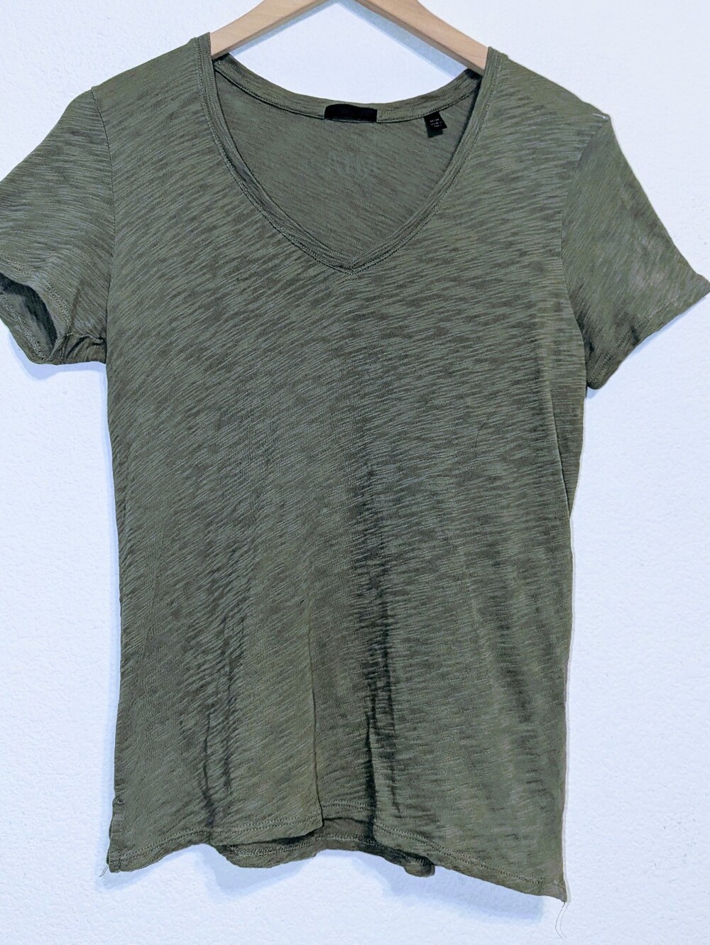 ATM Anthony Thomas Melillo Slub cotton Jersey V-Neck Tee size medium army green